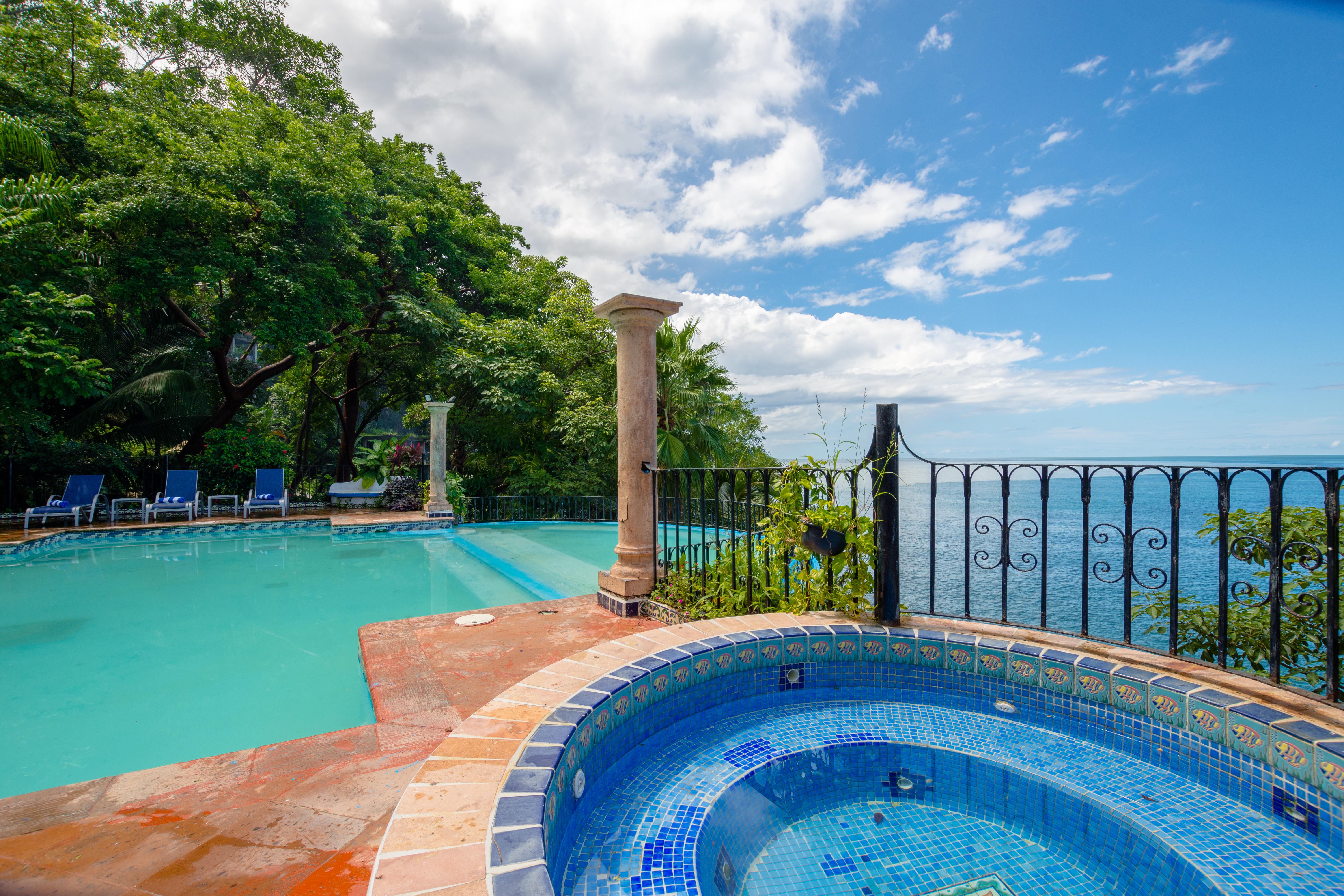 Mar Sereno Hotel & Suites Пуерто-Вальярта Екстер'єр фото